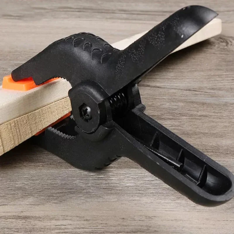2/3/4/6inch Adjustable Plastic Spring Clamps for Woodworking Tools Wood Working Tools Carpentry Clamps Plastic A-shaped Clip