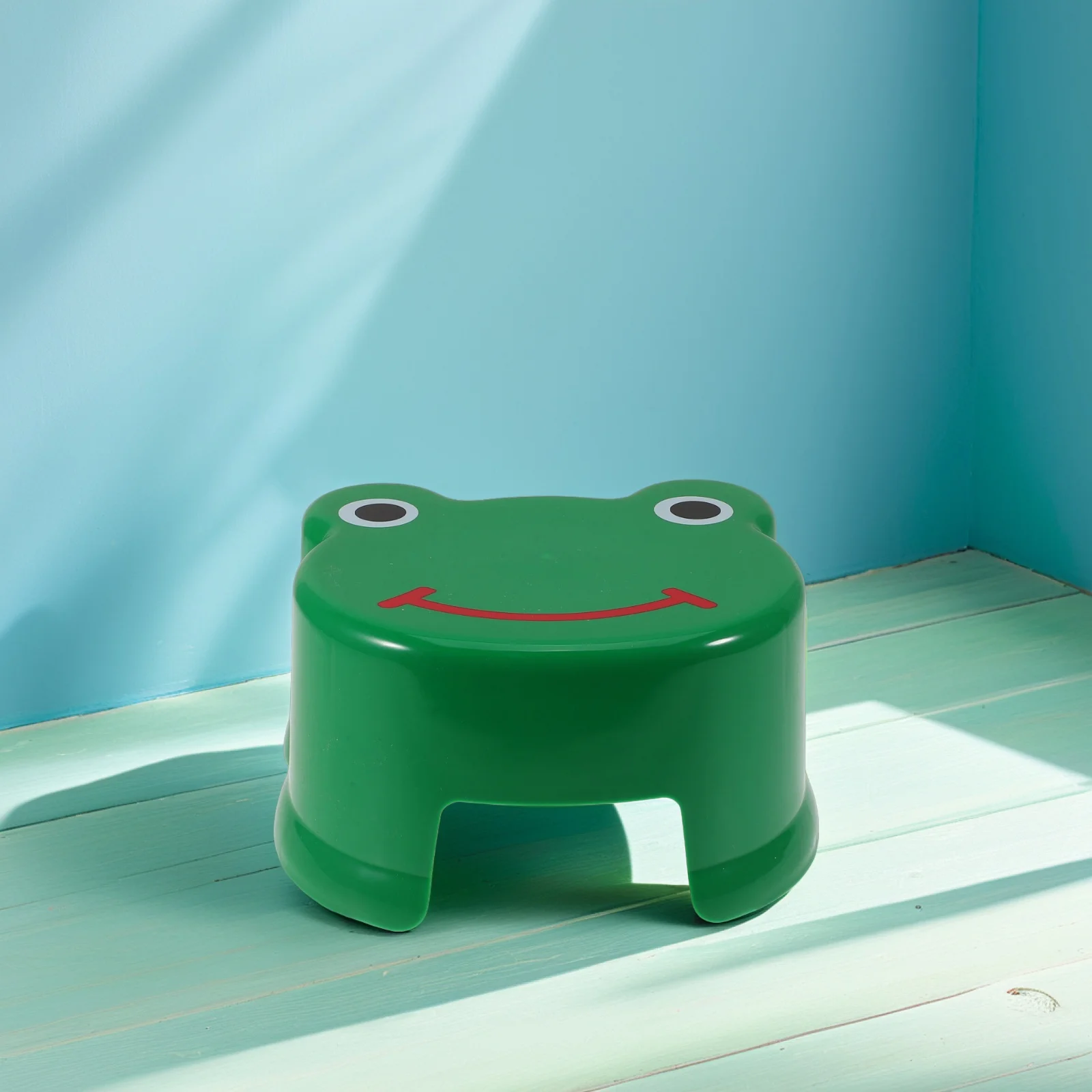 

Cartoon Anti Slip Plastic Step Bench for Bathroom Bedroom Living Room Home Use Non Slip Kids Stool Cute Cartoon Design