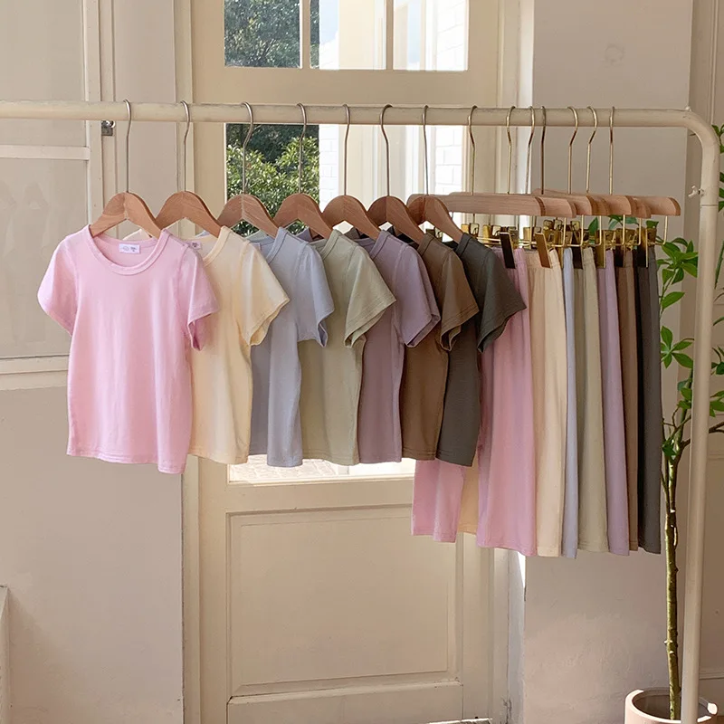 Children's home suit set  short sleeved pants  summer thin design boys' and girls' pajamas  solid color air-conditioned suit