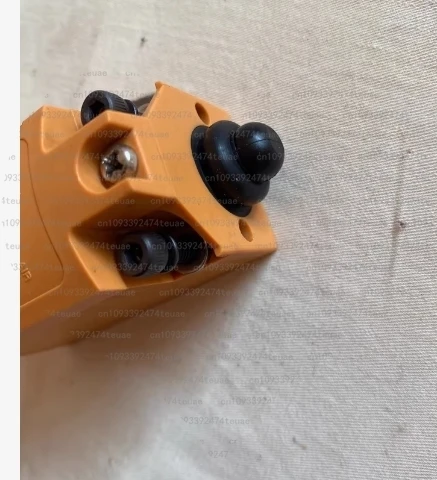 Interruttore corsa pompa sovraccarico LP-20, test OK