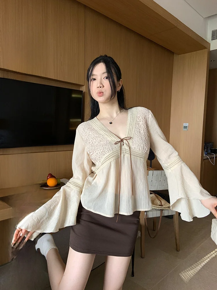 

YOKLASS Lace Trimmed Chiffon Top And Skirt Set Slimming Straight Skirt V-Ne Bell Sve Pure Color Commute Sle