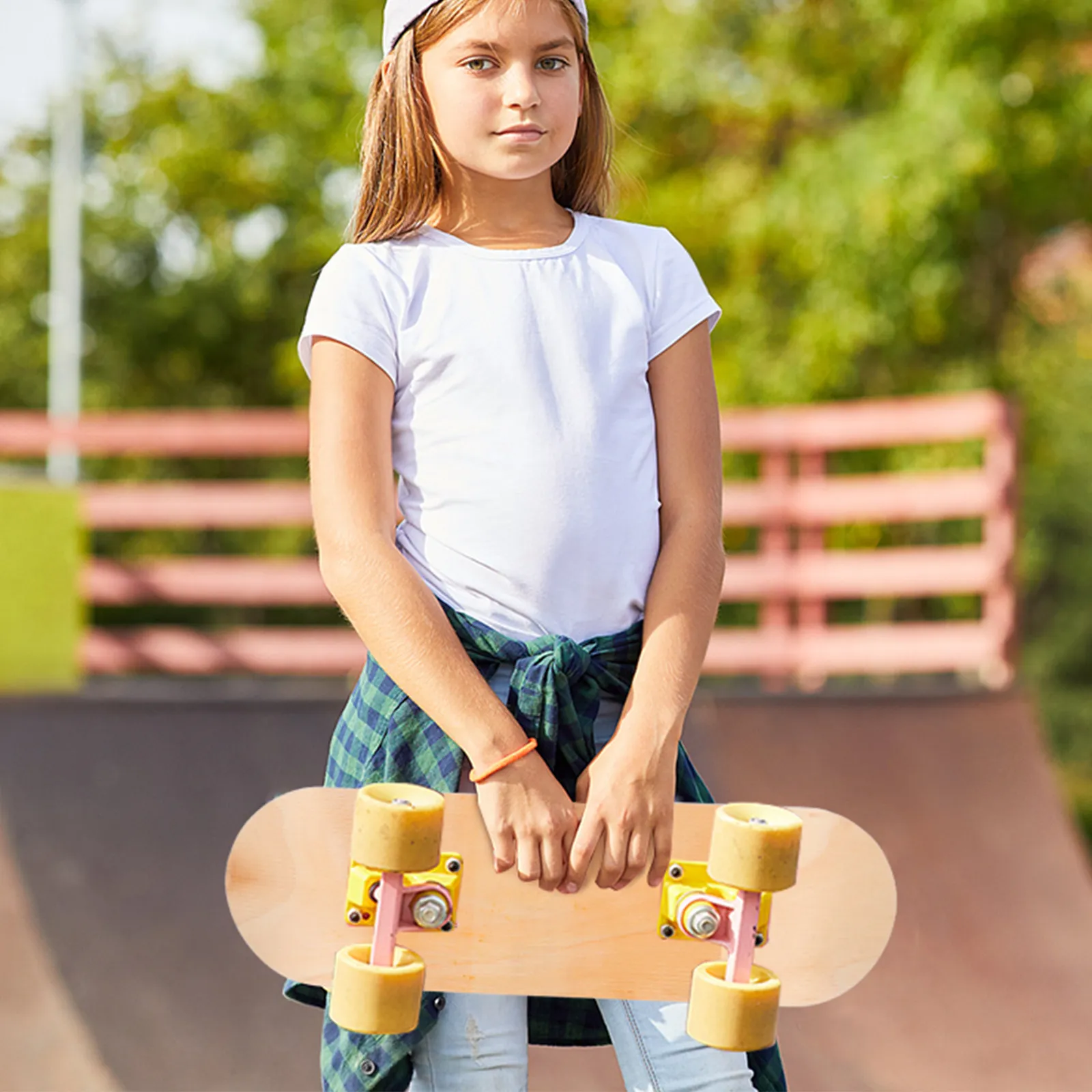 

Доска для скейтборда DIY, 0,25 дюйма, деревянная, необработанная, для рисования, покраски, кастомизации, прочная, устойчивая к повреждениям.