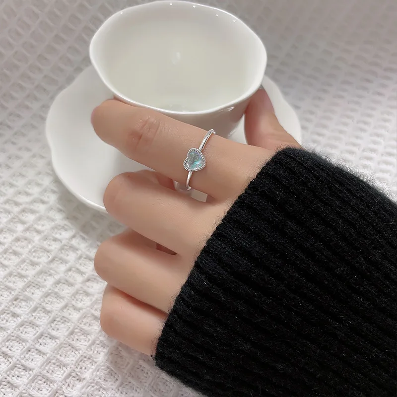 Xingyunday Sweet Moonstone Love Heart Rings for Women Girl Heart-shaped Opening Finger Ring Trendy Fashion Silver Color Jewelry