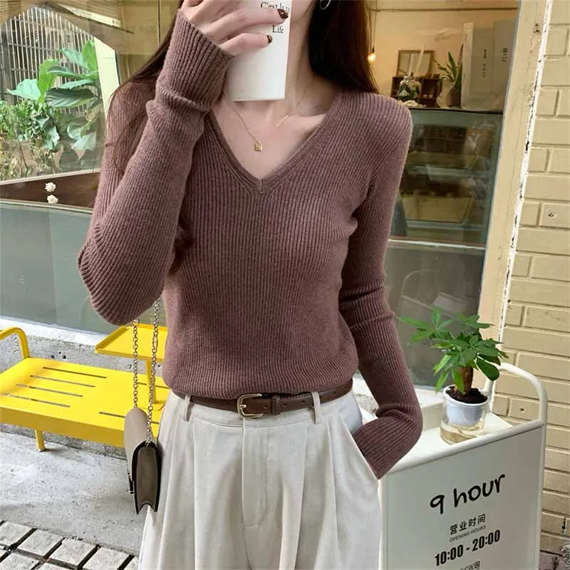 

Female Simple Casual Pullover Sweaters Solid Color Basic V-Neck Sweater Women Autumn Winter Long Sleeve Slim Knitted Jumpers