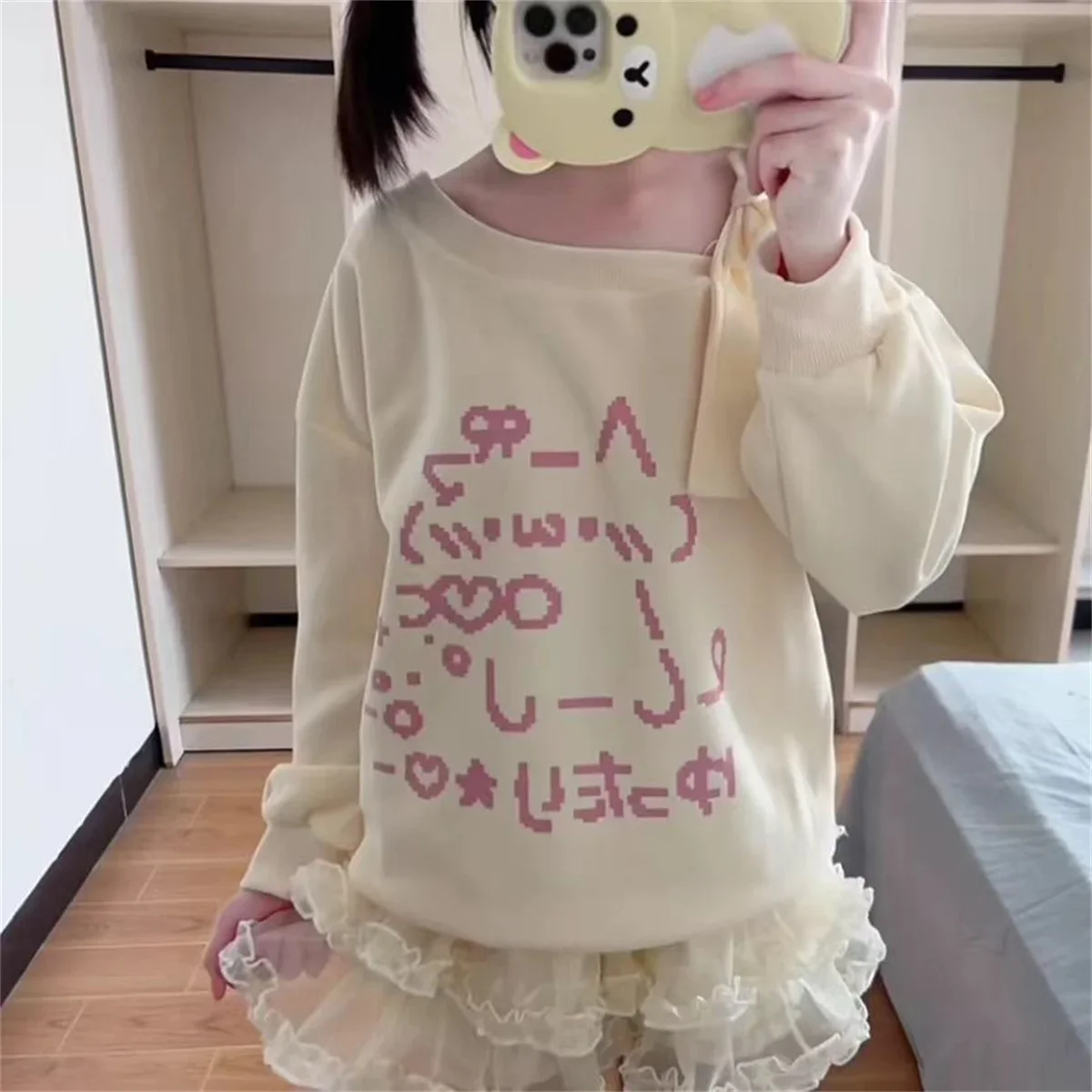 Japanische T-Shirts 2025 Damenbekleidung Schleife Cartoon Langarm Camisetas Schulterfreie Lose T-Shirts Lässige Mode T-Shirts Y2k Tops – Detail 8