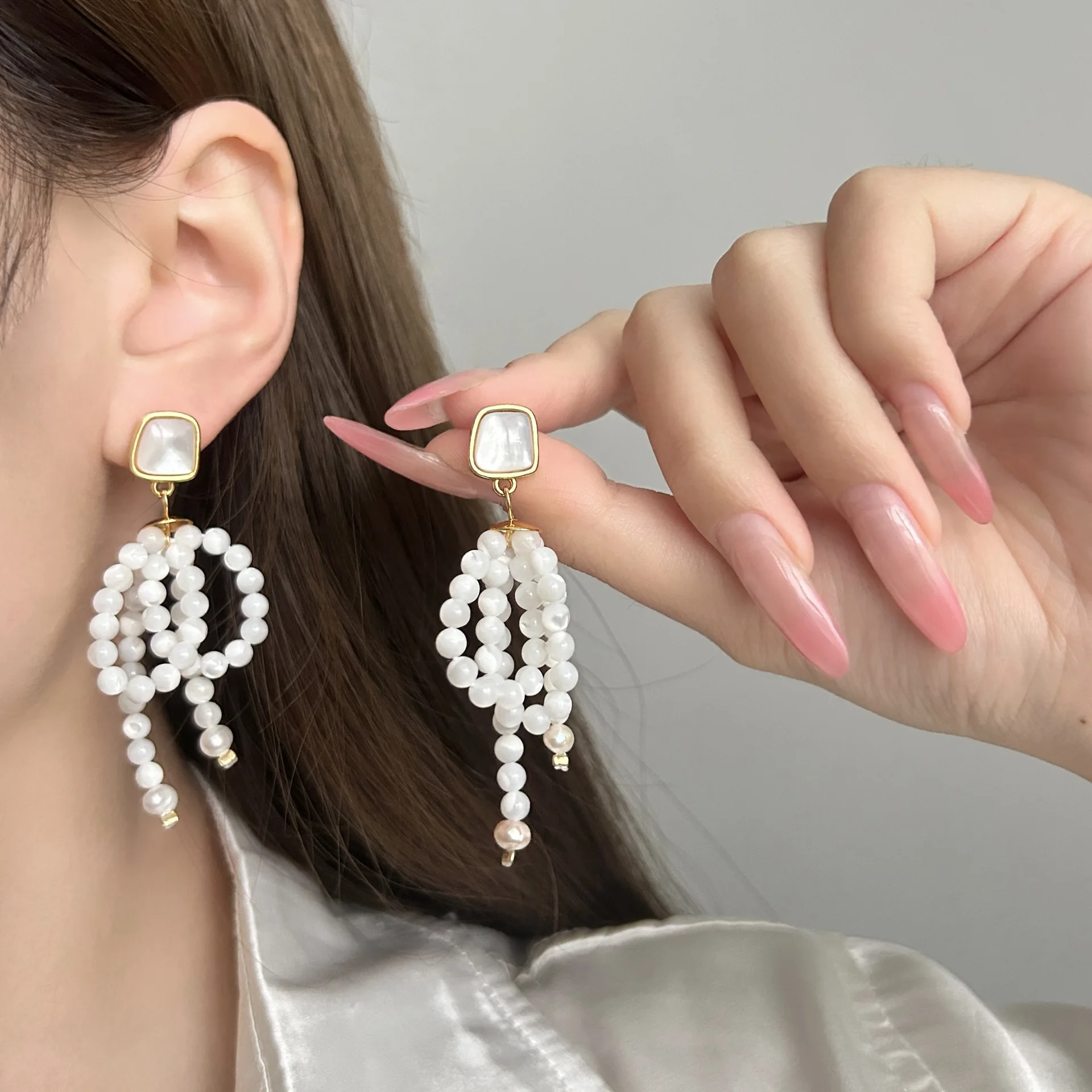 Korean gentle square fritillary stud earrings multi-layer staggered pearl tassel long fairy gas dating dress temperament earring