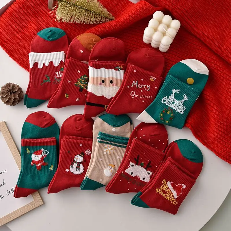 

5 Pairs Christmas socks women's mid-tube socks Autumn winter red socks couples Christmas gift stockings