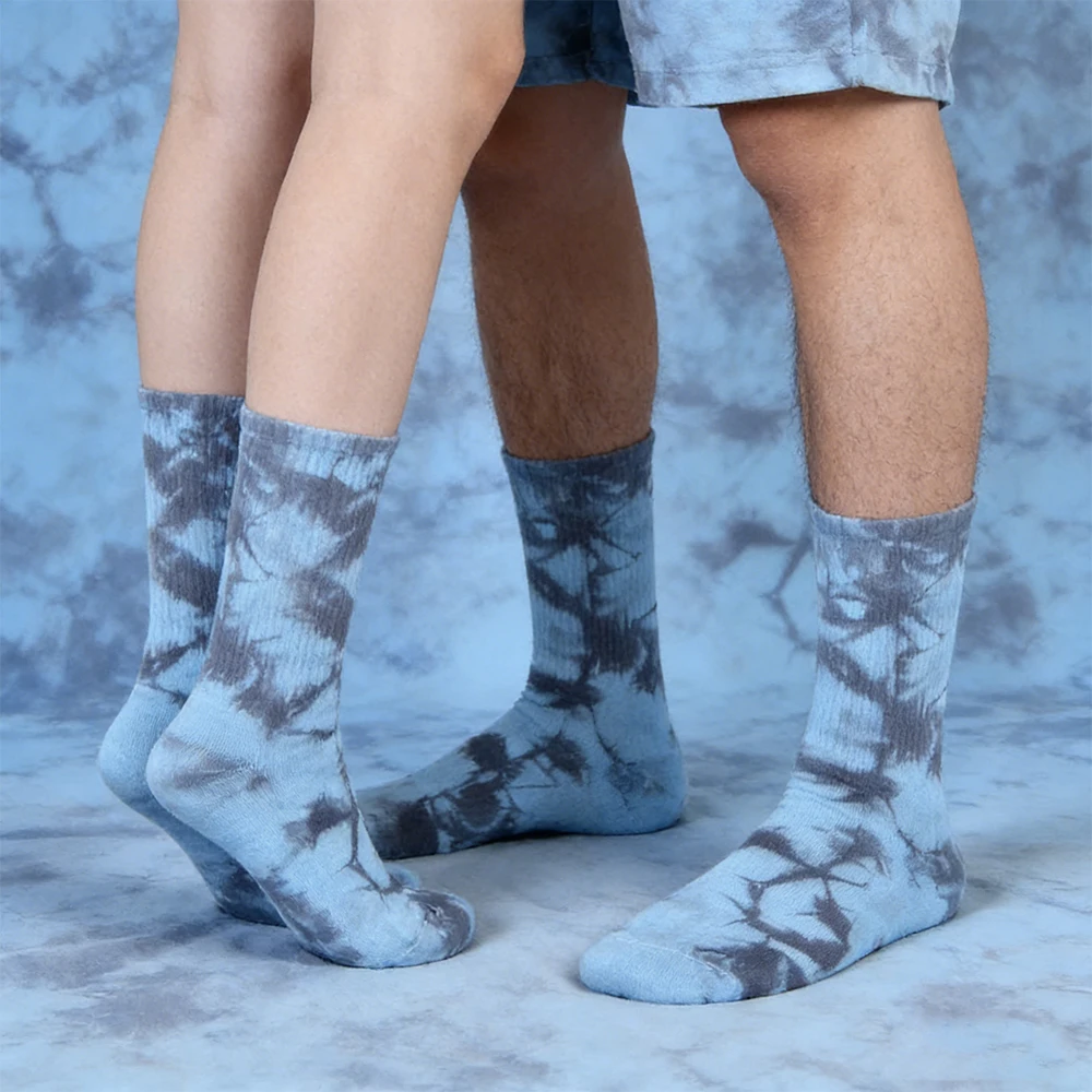 New Men Women Tie-dye Socks Spring and Autumn Ins European American Skateboard Socks Long Tube Couple Socks