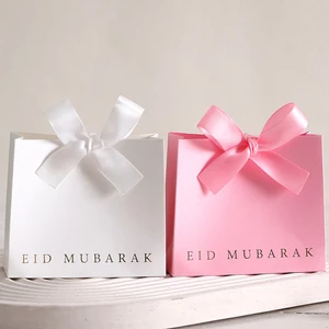 10 Pcs, Kotak Kado Mini Berlaminasi Idul Fitri, Hitam Klasik, Putih dan Merah Muda, dengan Pita Elegan, Ukuran: 11.5*10 * 4.5 cm-Perfe 10 kotak lebaran terlaris - №