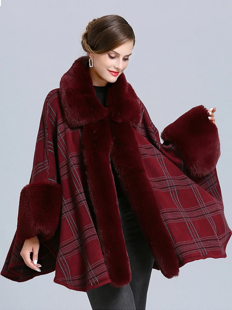 New Arrival Fashion Winter Women's Knit Comfortable Shawl Warm Thick Soft Loose Fur Collar Vintage Elegant Holiday Plaid Poncho