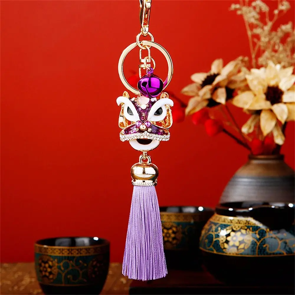 Chinese Style Lion Dance Key Ring Ancient Mascot Key Chains Fashion Crystal Tassel Lion Bags Pendant Enamel Car Key Ring Holder