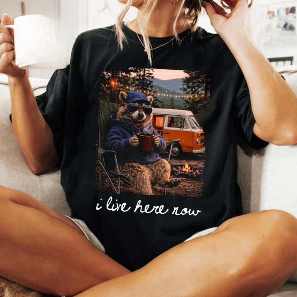 I Live Here Now Raccoon Camping Shirt Cozy Nature Graphic Tee Funny Camper Van Life Tops Camping Unisex Shirt