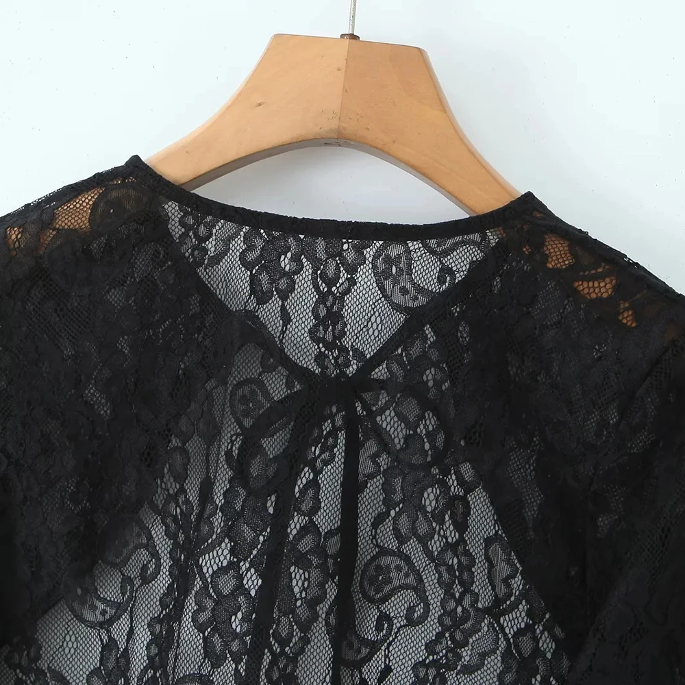 TWOTWINSTYLE Solid Sexy Lace Jackets for Women O Neck Spliced Lace Up Long Sleeve Temperament Coats Female New