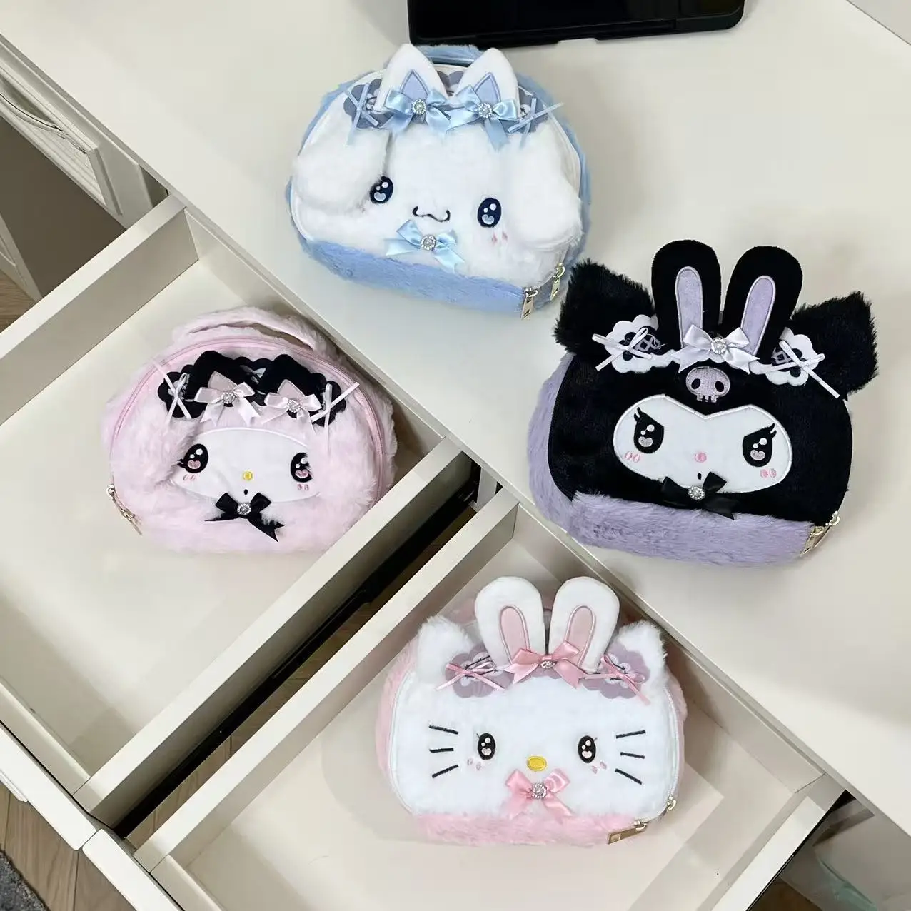 

Kawaii Cinnamoroll Kuromi Hello Kitty My Melody Plush Bag Cosmetic Pouch Cartoon Anime Soft Makeup Bag for Daily Use & Travel
