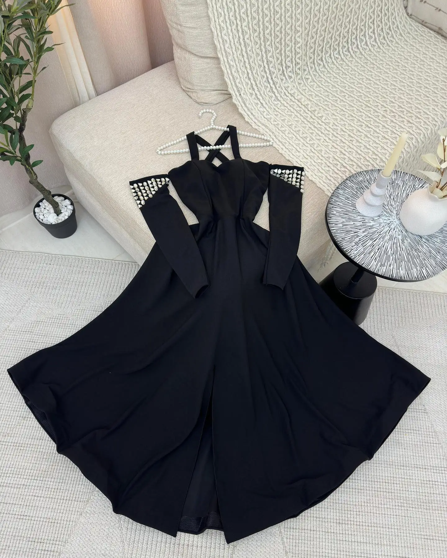 Aenyrst Elegant A-line Black Prom Gown Long Sleeve Beaded Party Evening Dress Floor Length Formal Occasion Gowns customized