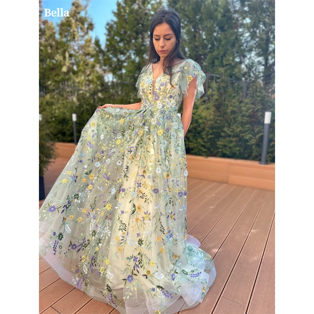 Bella Green Lace Embroidery Tulle Prom Dresses A-line Tulle فساتين سهرة  V-neck Floor-length Short Sleeves Vestidos De Fiesta