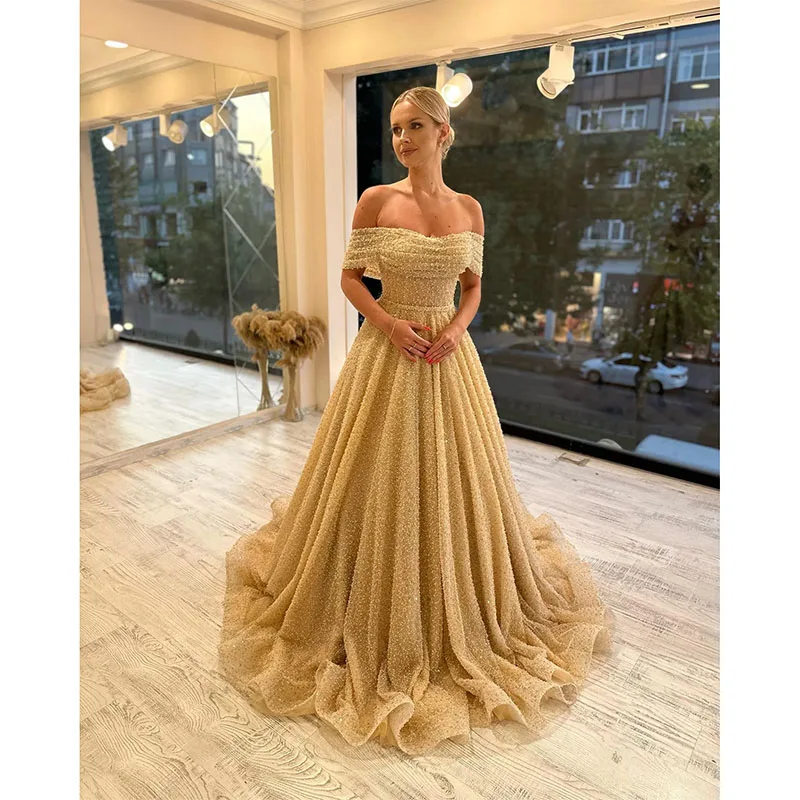 Abiti da sera modesti in oro chiaro una linea con spalle scoperte Glitter abito da ballo formale abito da tappeto rosso di lusso Ruffles Robe De Soiree