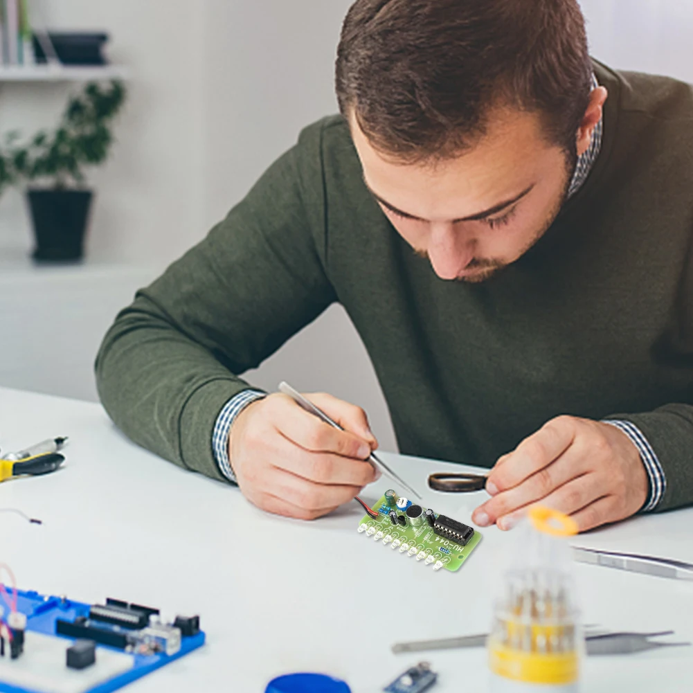 مجموعة إضاءة المياه LED المنشط بالصوت CD4017 LED وحدة لتقوم بها بنفسك عدة وحدة التدريب على الإنتاج الإلكتروني الممتع #3