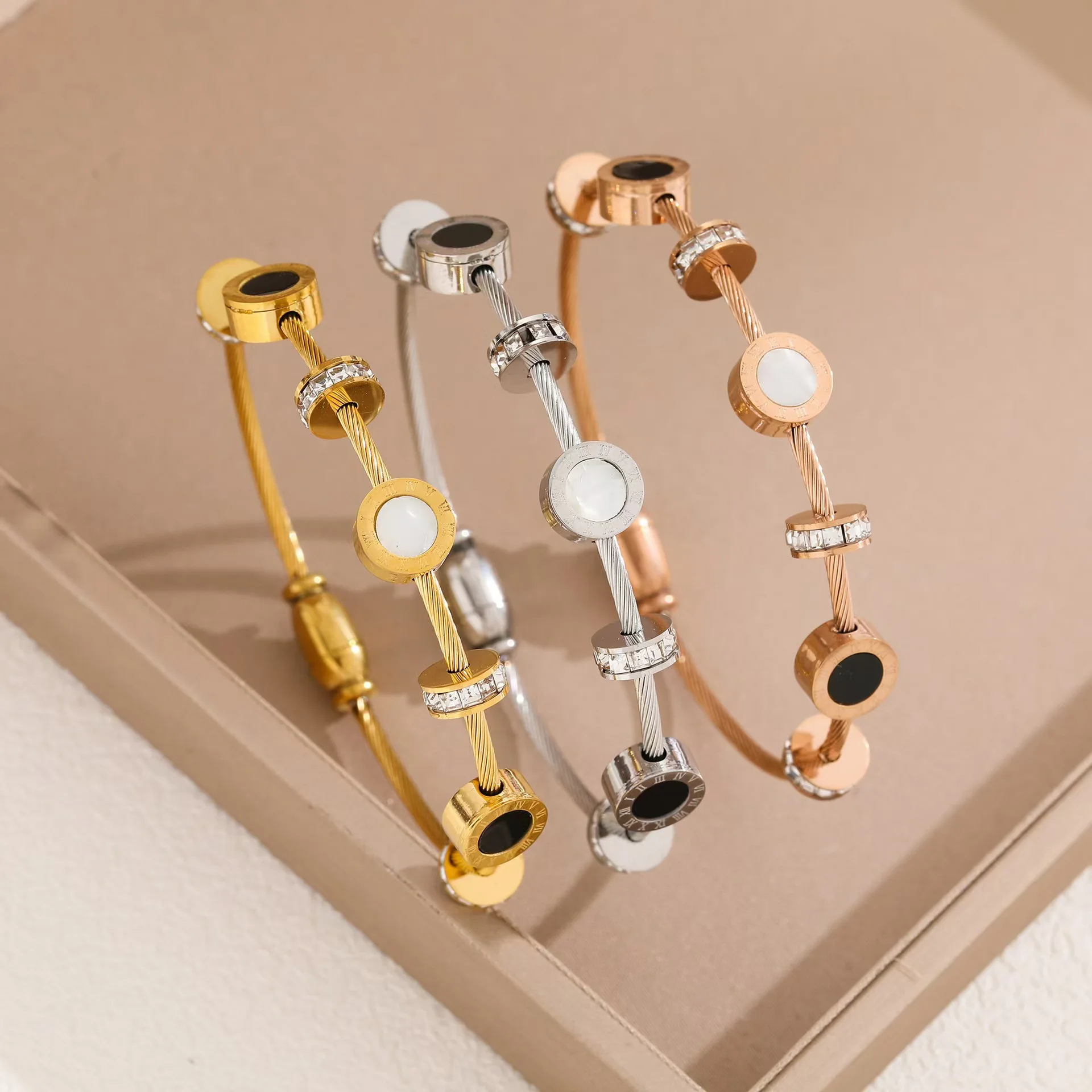 New stainless steel threaded diamond bracelet gold-plated 18k, daily wear jewelry, women's gift