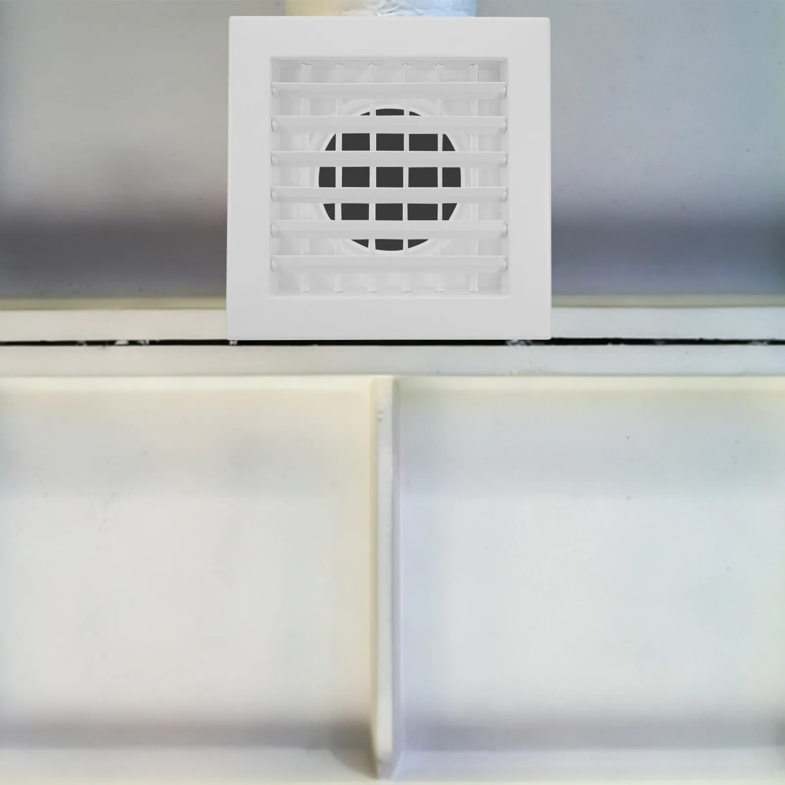 Square Central Air-Conditioning Vent Grille Double Louver Design Quiet Operation Plastic Air Conditioner Outlet Ceiling Vent