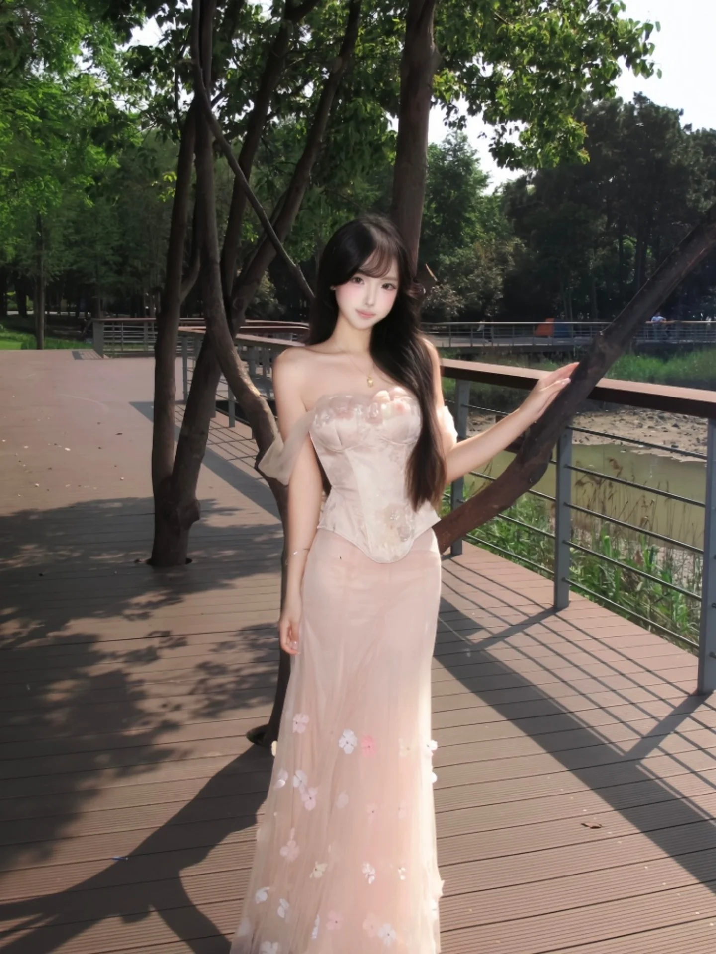 

Retro 3D Flower Halter Top Fish Tail Half Body Fairy Long Skirt Birthday Set Women's Fashion Ensemble Short Sleeve
