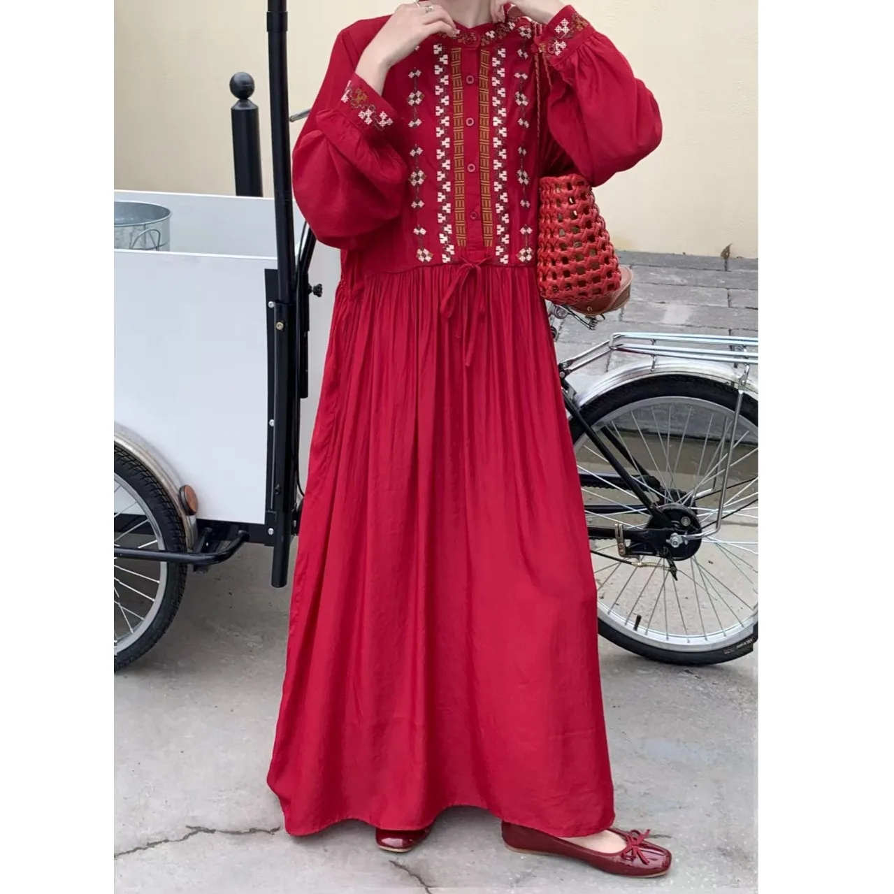 Retro Etniczny Styl, Ciężki Haft, Długi Letni Krój, Cienka Mieszanka Bawełny, Sukienka typu Lantern, Maxi, Idealna na Wakacje