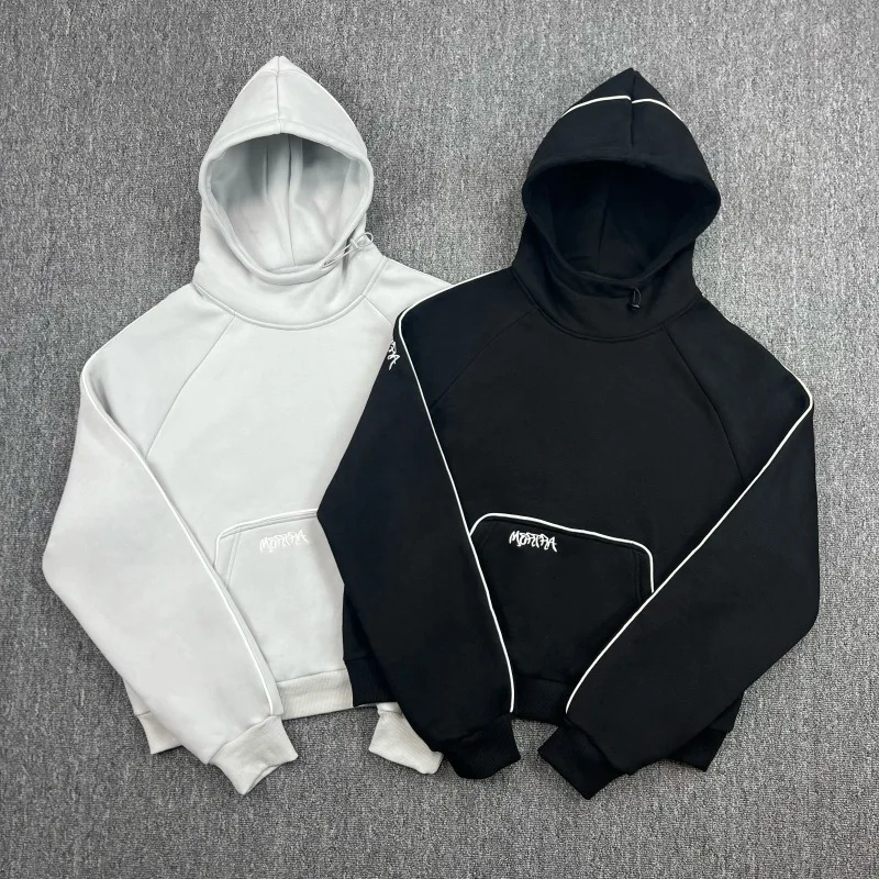 

Mertra Patchwork Batwing Sleeve Embroidered Fleece-Lined Hoodie High-Street Relaxed-Fit Winter Jacket for Men and Women