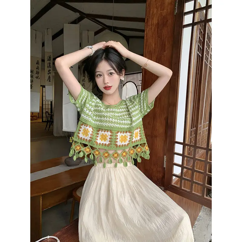 Retro Tassel Hollow Sweater Women's Ethnic Style Design Contrast Color Short Short-sleeved Top
