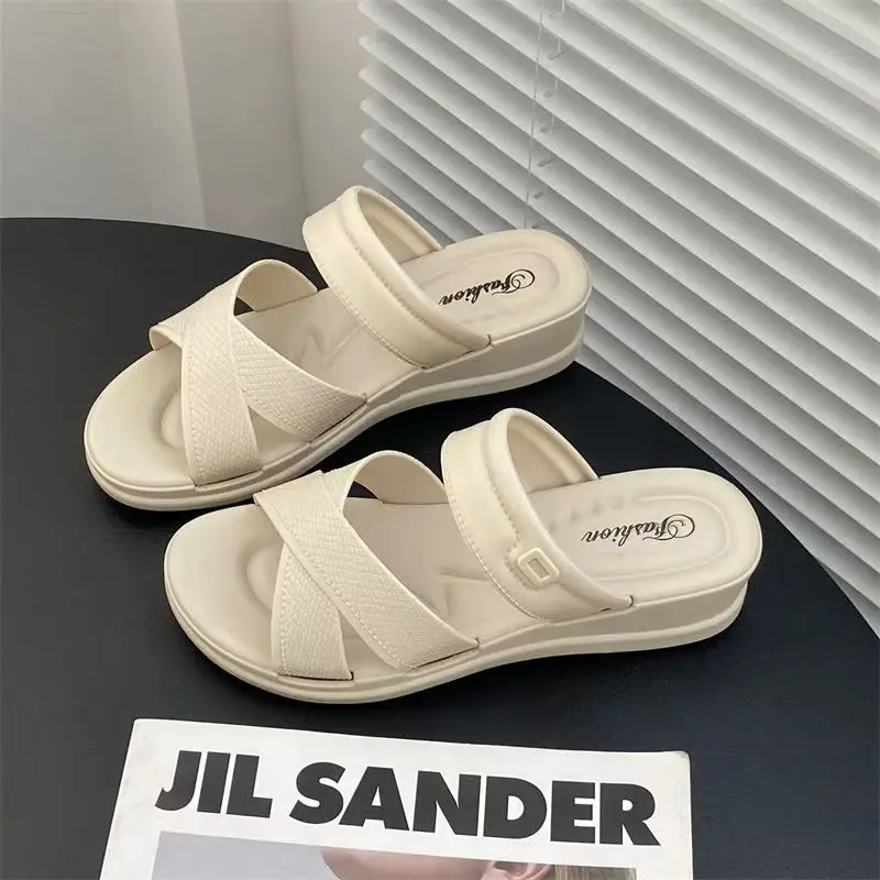 المرأة المفتوحة تو الجوف خارج أسافين النعال الصيف سميكة وحيد عدم الانزلاق خفيفة الوزن المنزل النعال في الهواء الطلق نعال شاطئ الصنادل