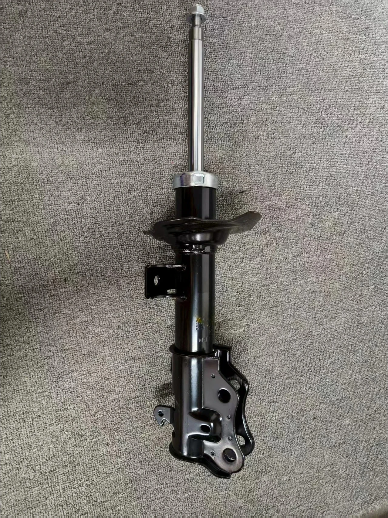 HOT Hot Sell Auto Part 48510-BZD00 Shock Absorber Shock Strut for TOYOTA RUSH F800 2017-