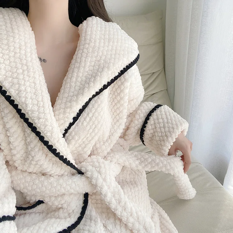 Women\'s Winter Thick Bathrobe Solid Long Sleeve Fleece Ladies Dressing Gown Hooded Warm Flannel Sweet Bath Robe for Female