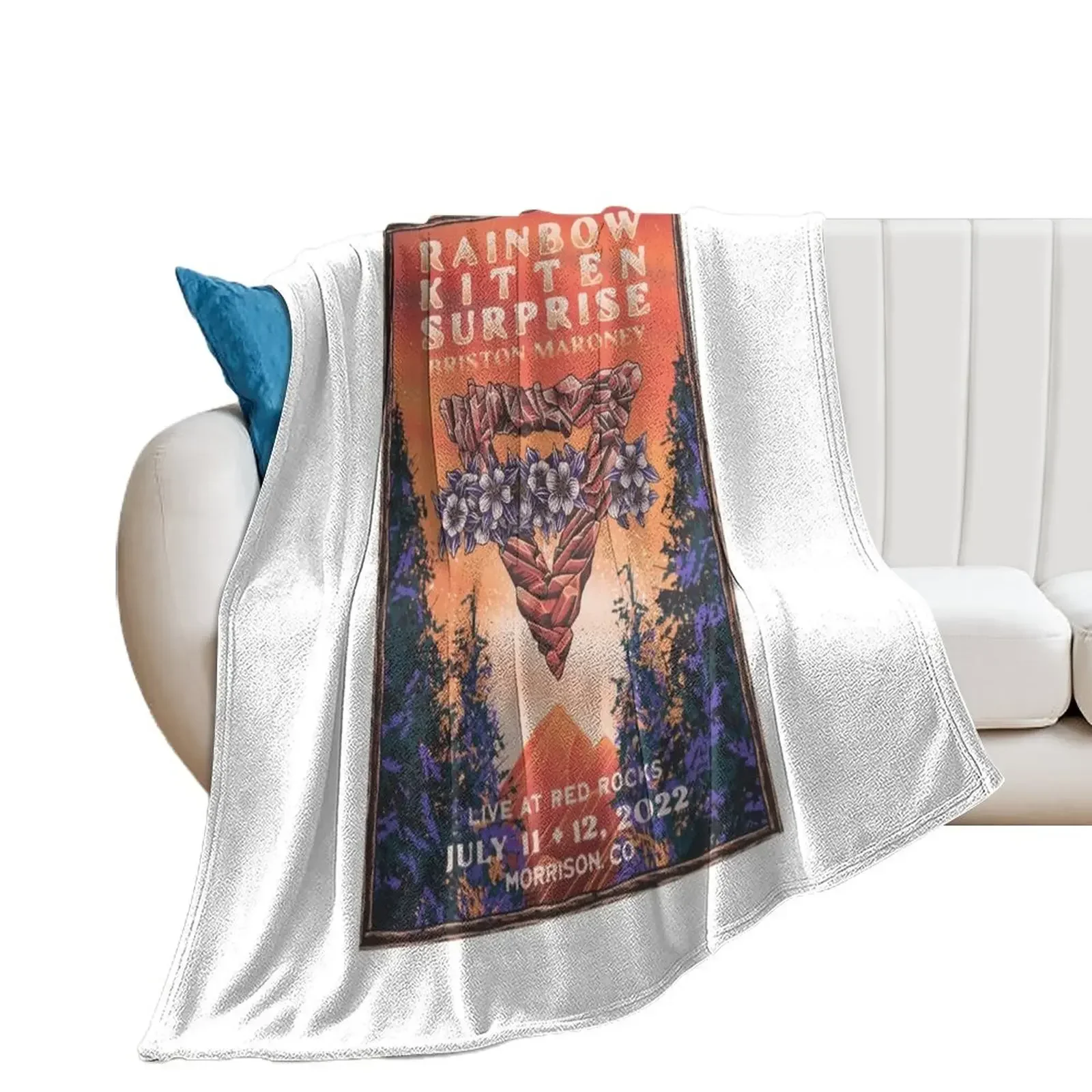 Regenboog Kitten, Verrassing, Op Rode Rots, Magisch, Maan, Groen, Magie Gooi Deken Bed Voor Decoratieve Sofa Dekens