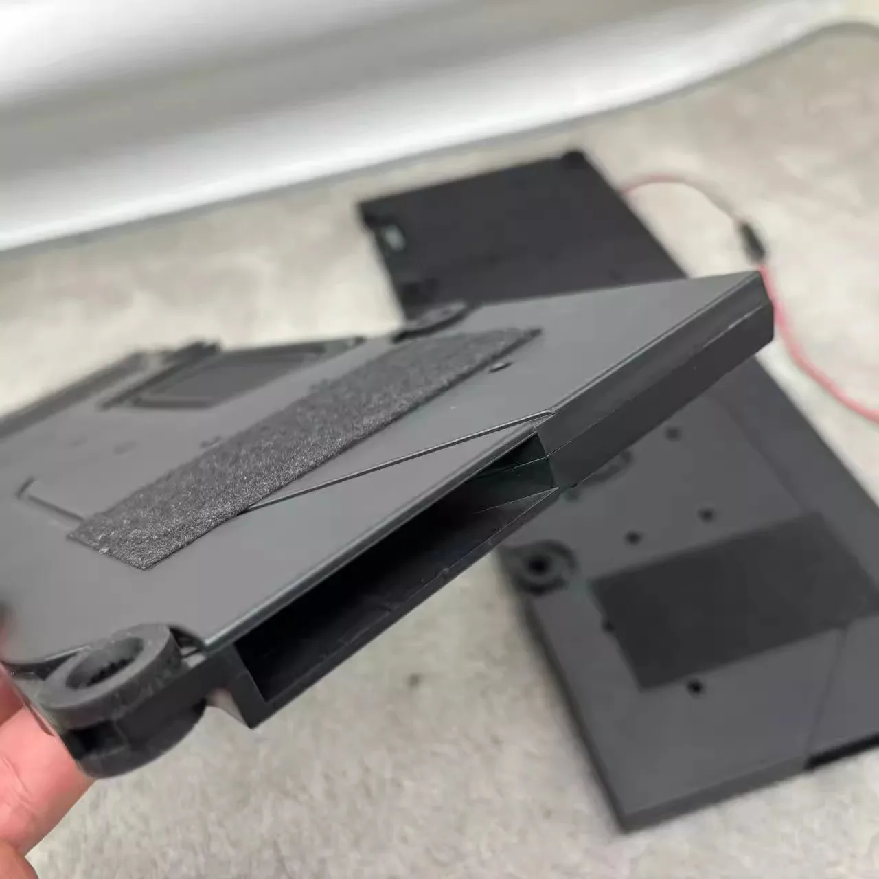 مكبر صوت GHXAMP Premium رفيع للغاية ثنائي الاتجاه |   هاي فاي / مسرح منزلي قابل للتركيب على الحائط بنفسك (6 أوم، 20 وات، 40*15*1.5 سم) 2 قطعة