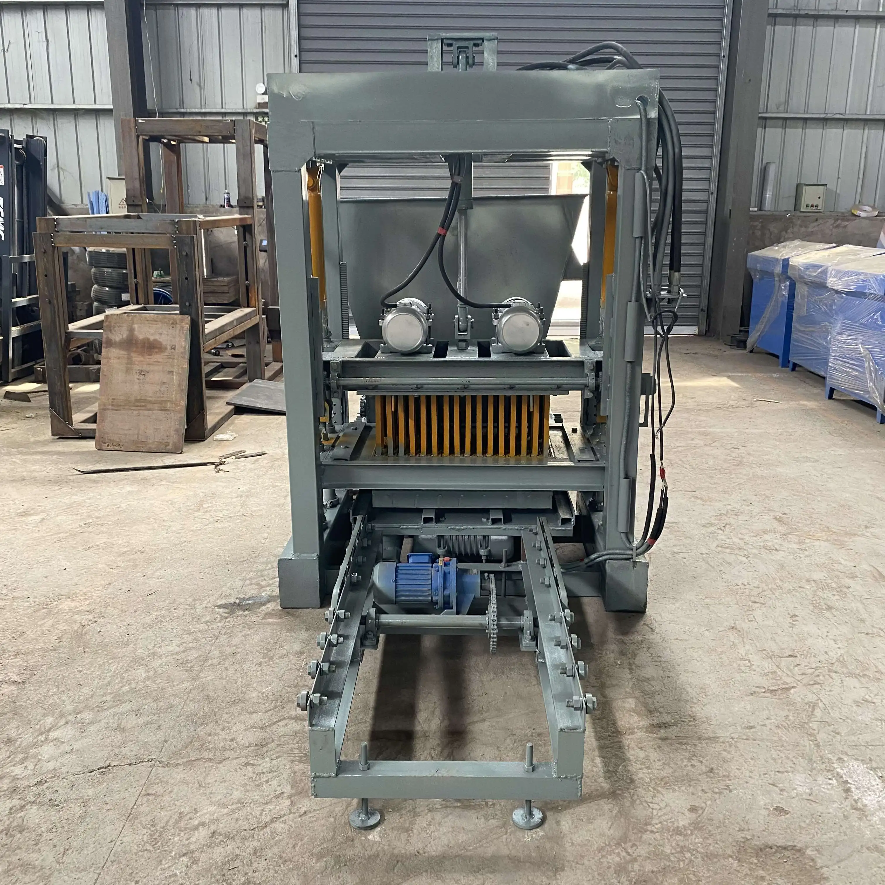 Brick Making Machine Australia Paving Block Brick Molding Machine 380V for Restaurant Industries