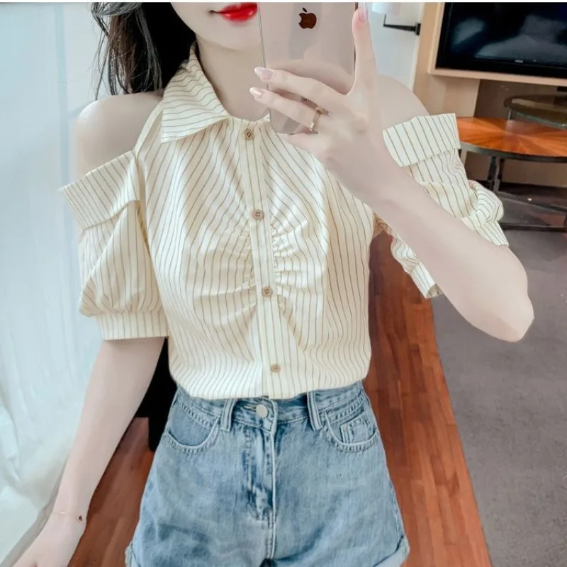 Minimalist Korean Summer Doll Collar Strapless Women\'s Striped Shirring Fashion Versatile Short Sleeve Loose Single Breasted Top