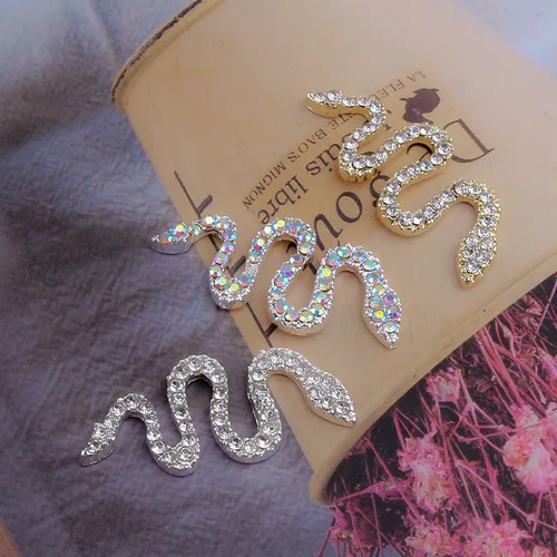 Imagen 1 del producto 10 Uds. De diamantes de imitación con purpurina para uñas de serpiente de aleación 3D, diamantes de imitación dorados y plateados, arte de uñas de serpiente de lujo (30x13mm), joya para uñas de serpiente de Metal *