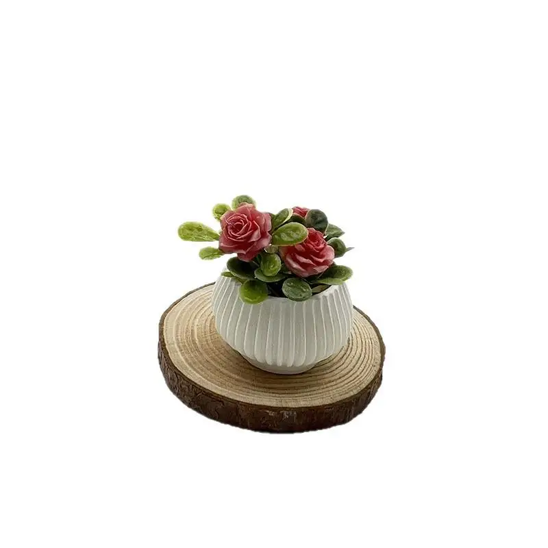 。1Pcs new Doll House Living Room Scene Decoration Miniature Landscape Handicrafts Mini Rose Plant Potted Plants Model