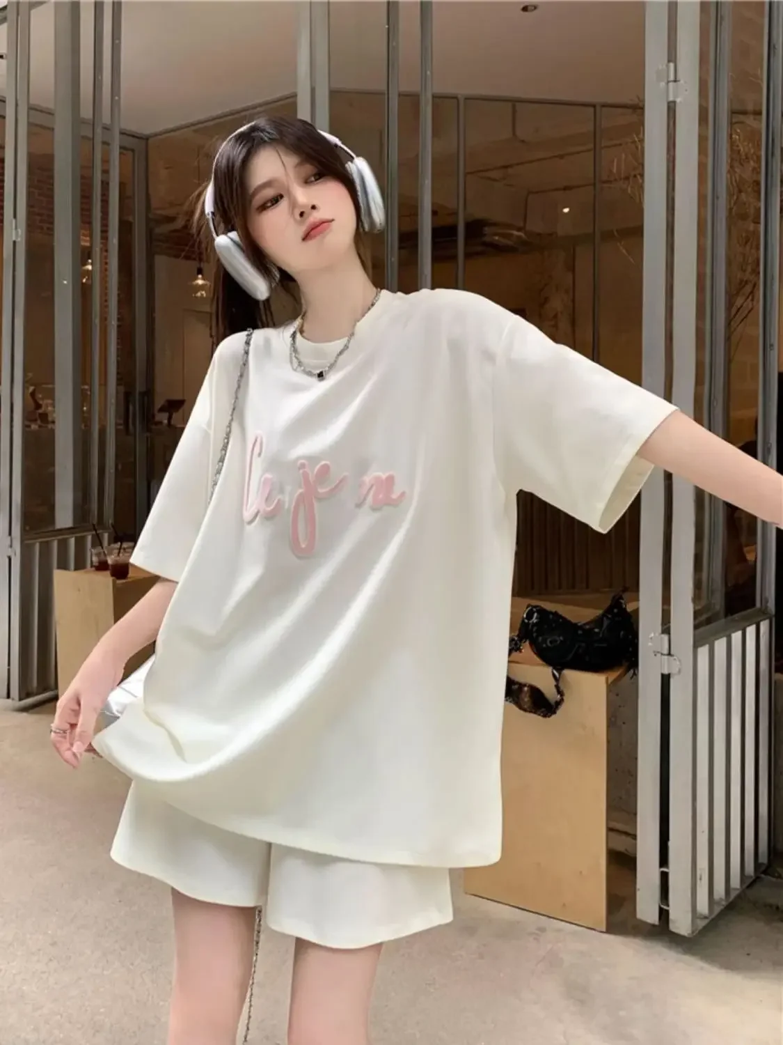 

Women's Short Sets 2 Pieces Party Sweatsuit Alphabet Ensembles Classic Luxury Summer Fashion 2025 New Coordinated Female Shorts