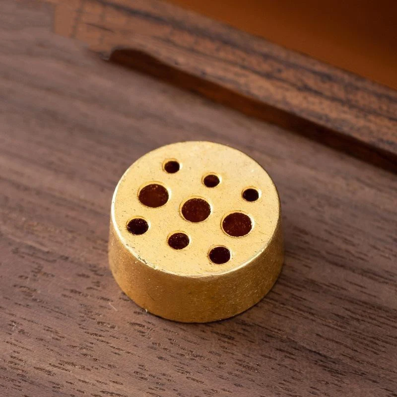 2*1cm Mini Incense Holder Incense Base For Home Office Teahouse Multi Purpose 9 Holes Creative Sandalwood Incense Burner