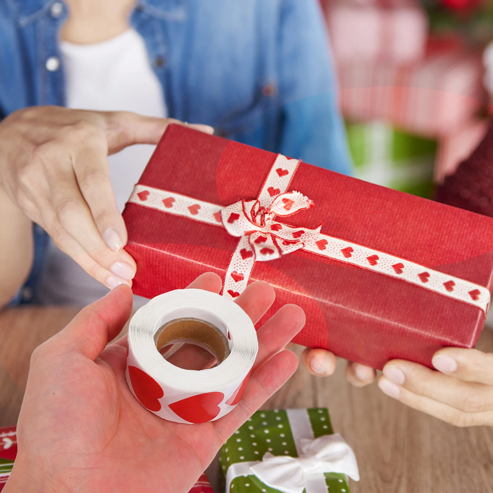 ملصقات على شكل قلب أحمر ملصقات لاصقة مغلف ختم التعبئة والتغليف صناديق التغليف ديكور الحفلات ملصقات قلب الحب