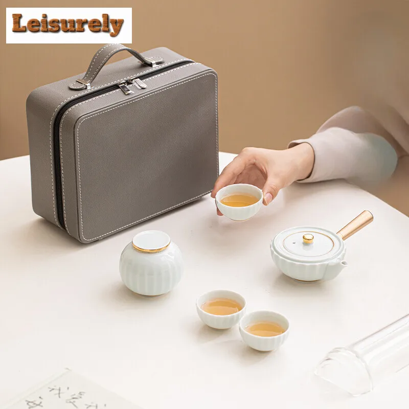 

Misty Blue White Porcelain Travel Tea Set Kit 1 Pot 3 Cups Household Tea Maker Outdoor Picnic Portable PU Bag Set Accessories