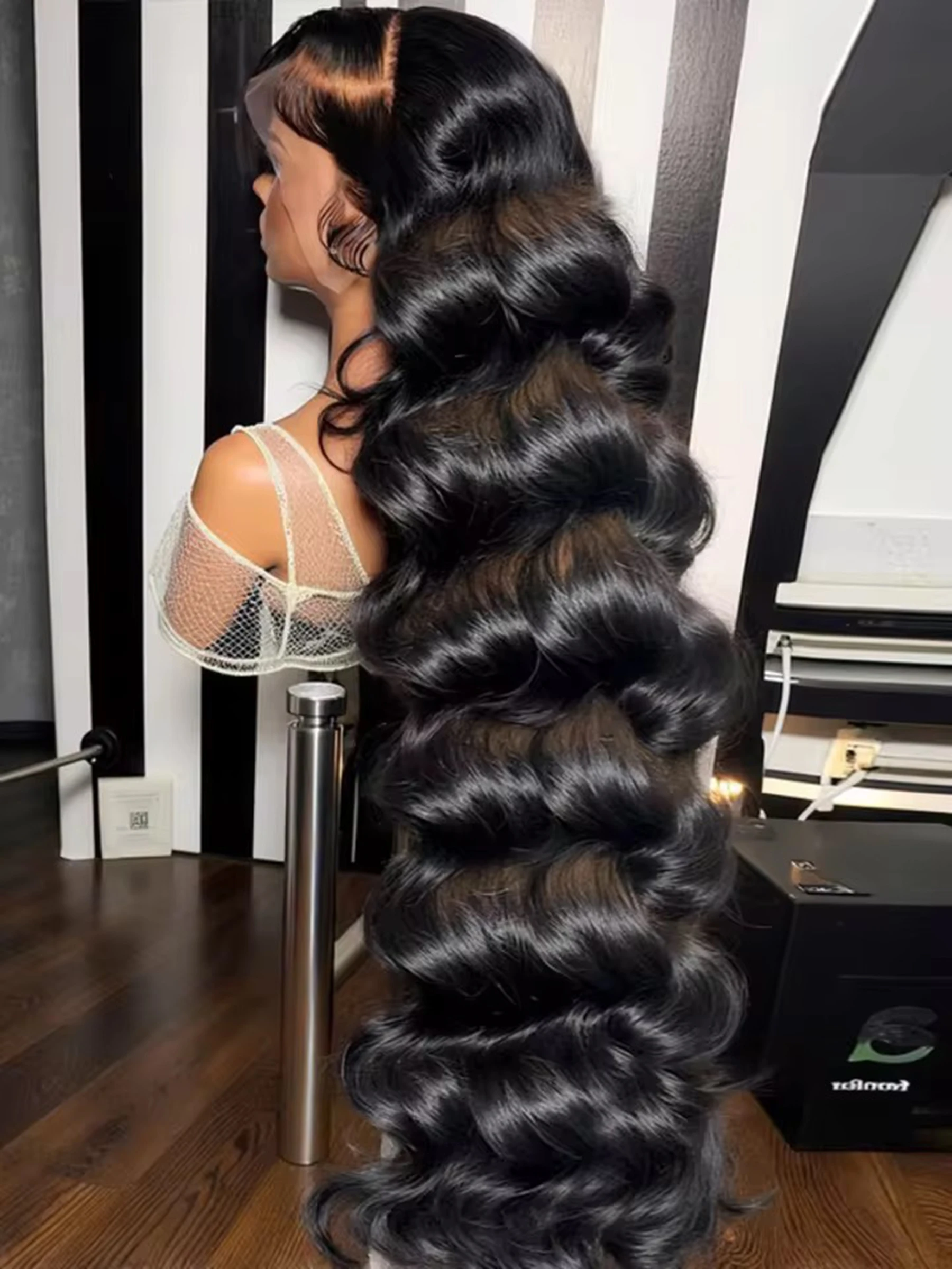 Pelucas sintéticas Body Wave 13X4X1 HD con encaje frontal completo para mujeres negras, pre-arrancadas con cabello de bebé, para uso diario, fiestas y cosplay.