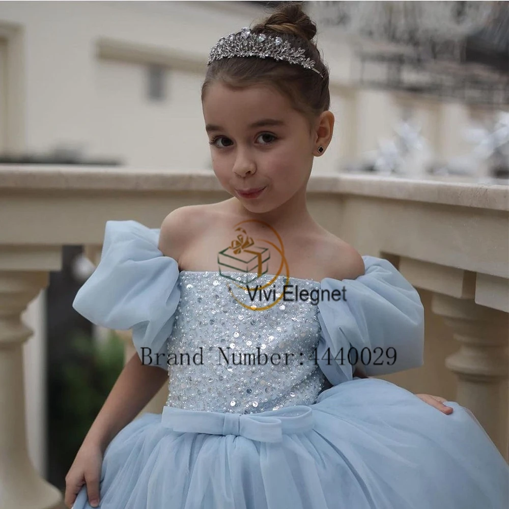 Modern Off Shoulder Flower Girls Dresses for Kids 2024 Soft Tulle Floor Length Christmas Gowns with Sequined فلور فتاة اللباس