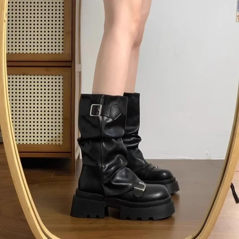 Stiefeletten mit Schnallenverschluss, Raffung und lockerem Design, runde Zehenpartie, dicker Blockabsatz, Plateaustiefel, Vintage Street Casual Schuhe – Detail 3