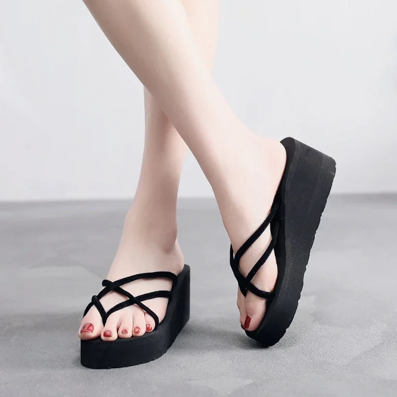 2024 Summer New Fashion Beach  Women's Slide Thick Sole Elevated Casual Open Toe Breathable Sexy Slope Bottom Sandals