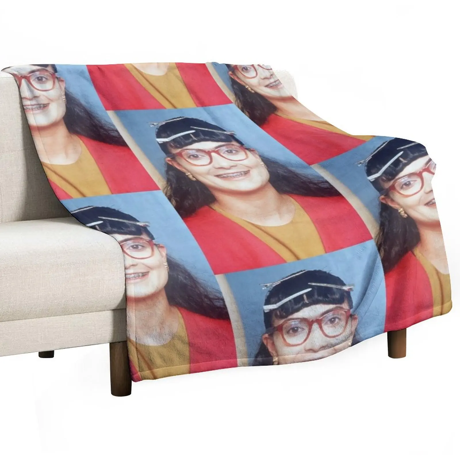 

betty la fea colombia Throw Blanket Stylish Warm Blanket for Living Room Bedroom