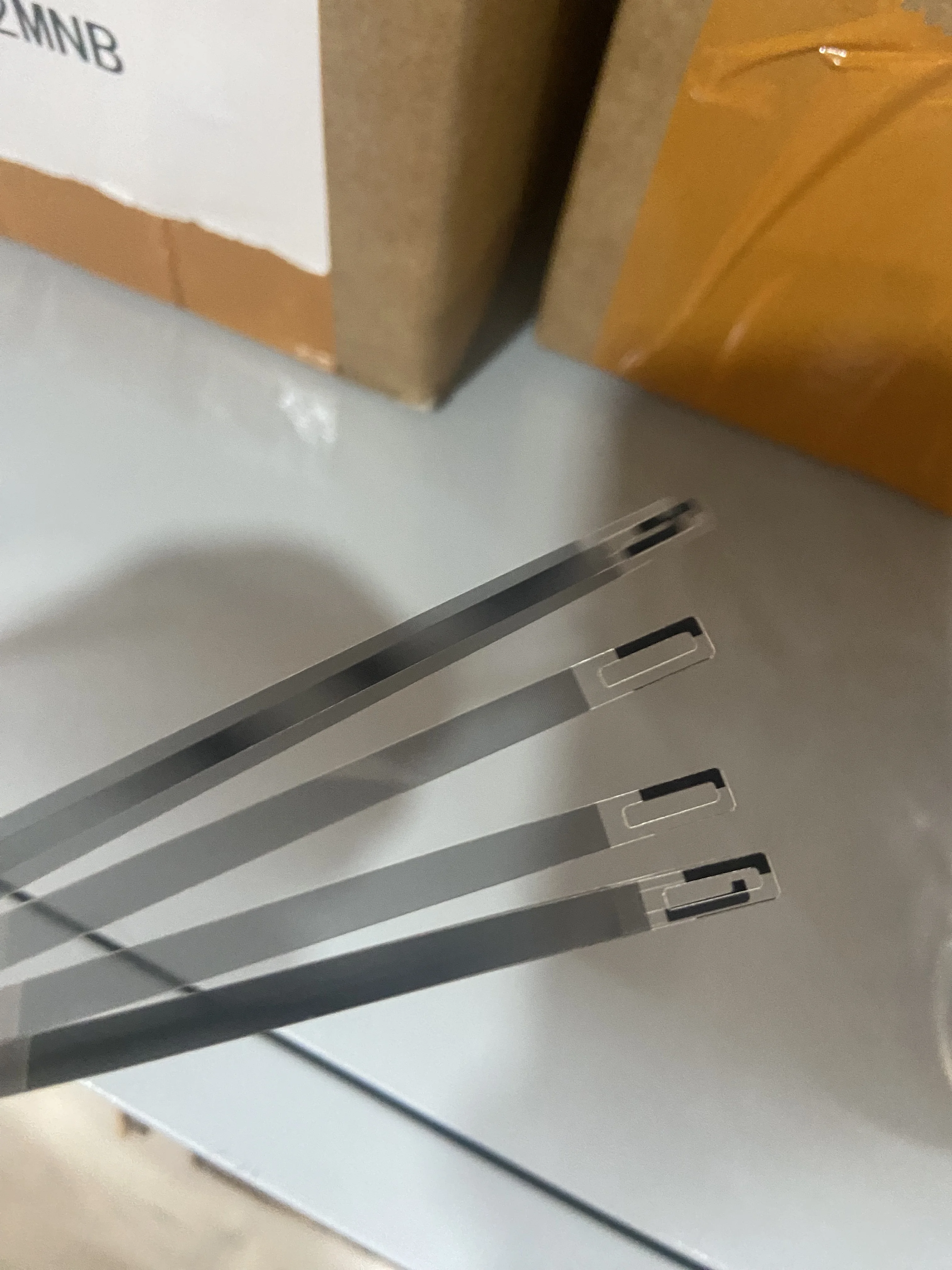 

1 шт. 1804250 полоса кодировщика масштаба для EPSON ET15000 L14150 L14155 L14158 EW-M5610FT