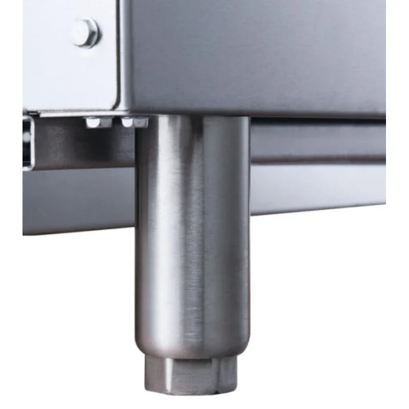 Cooking equipment Commercial dining room Kitchen Stainless steel countertops 4 burners Stove