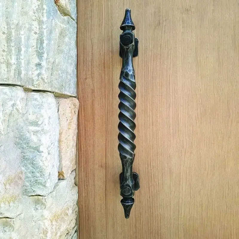 

Gate handle Hand-forged iron big handle Homestay farm Wooden door decorative handle
