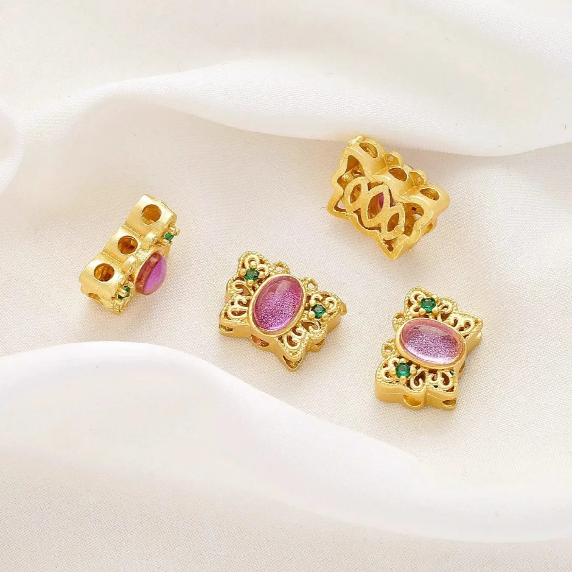 5 Copper Inlaid Round Aquamarine Tourmaline Strawberry Crystal Red Stone Floral Hollow Beads DIY Jewelry Loose Bead Accessories